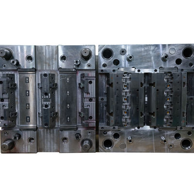 s136H 電子部品の金属高精密ツール pC pOM素材 注射鋳造
